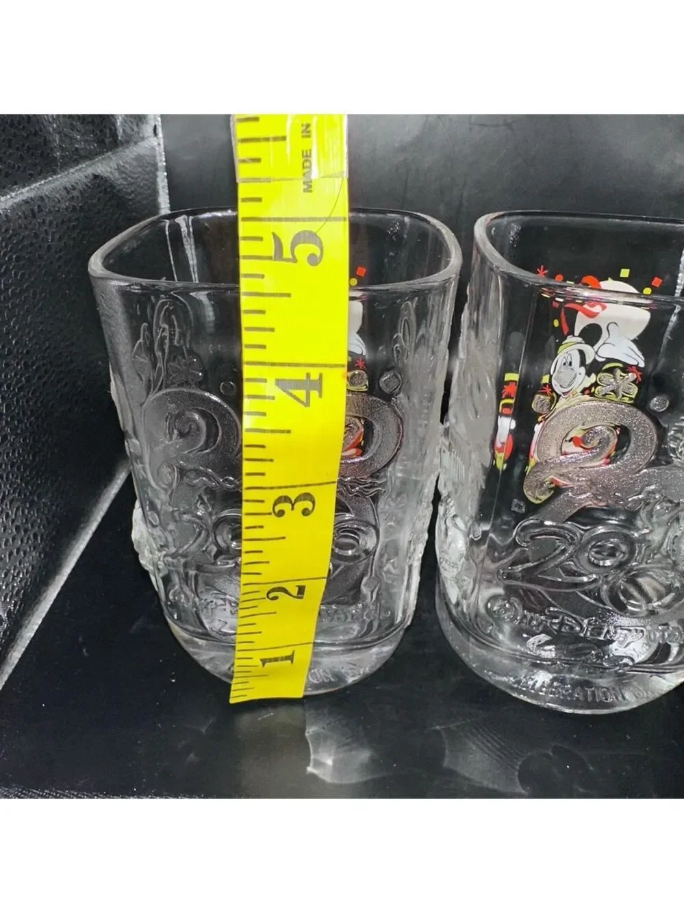Excellent Vintage Walt Disney McDonald’s 2000 Celebration Drinking Glasses Set 4